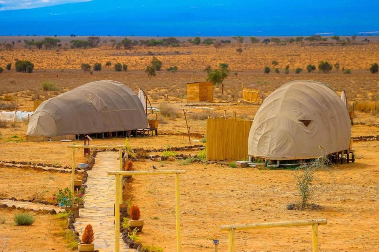 Amanya 1 -Bed King Lion Tent Амбосели Екстериор снимка
